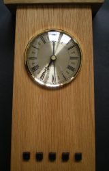 Arts and Craft Clock with 5 pegs